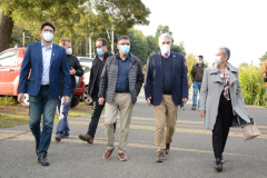 visita-ministro-llegada