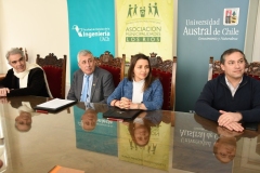 Firma-convenio-UACh-AMLR-1