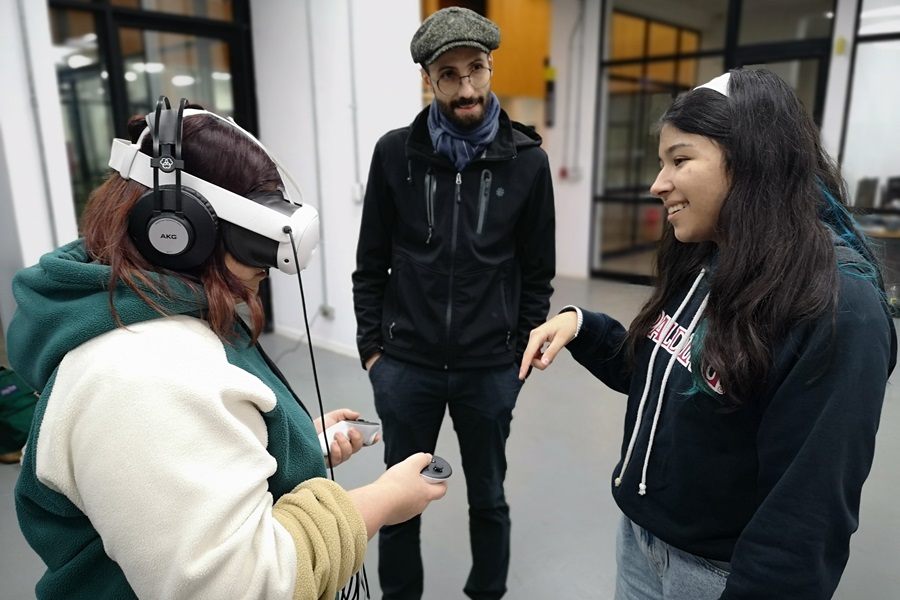 Estudiantes de Ingeniería Civil Acústica exploraron el potencial de la realidad virtual