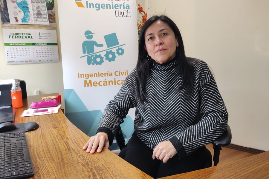 Dra. Belkys Amador se convierte en la primera mujer en dirigir la Escuela de Ingeniería Civil Mecánica de la UACh
