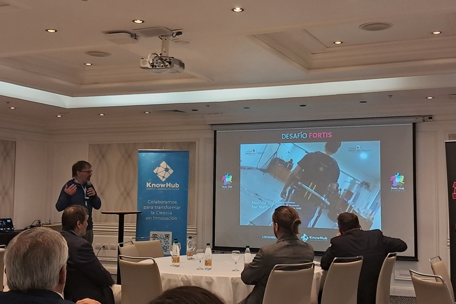 Ingeniería UACh estuvo presente en FIDAE 2026