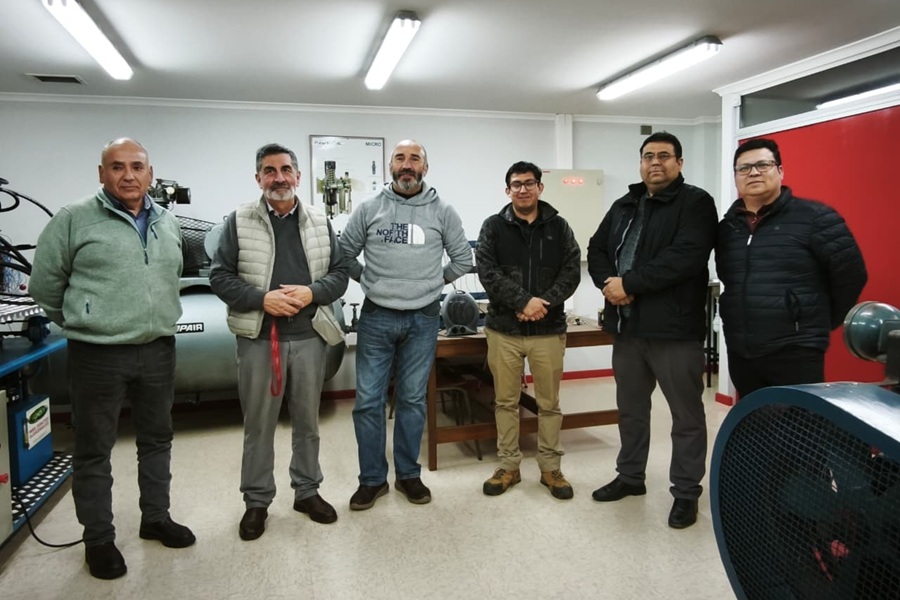 Ingeniería Mecánica UACh impulsa vínculo con liceos TP de la Región de Los Ríos